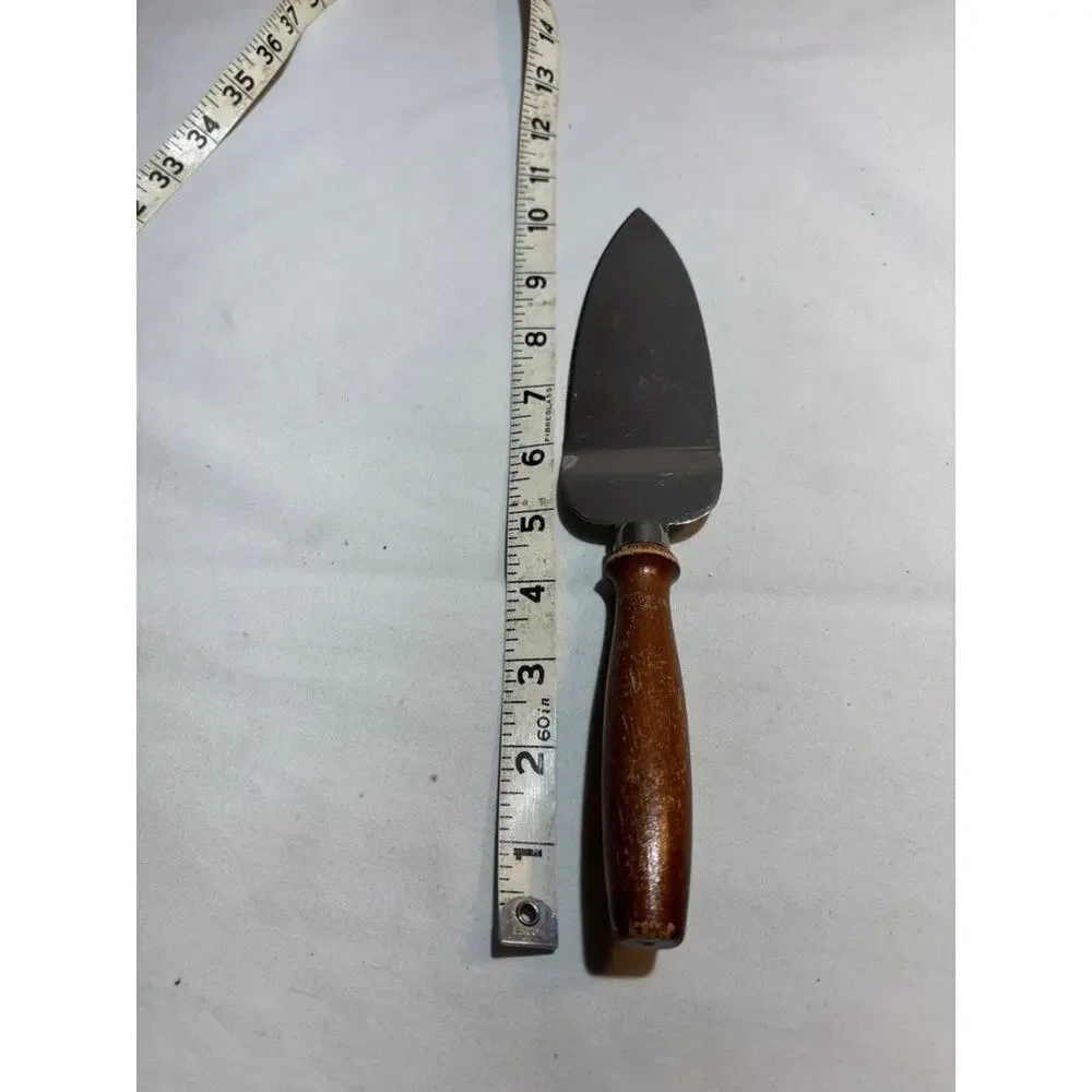 Vintage Wooden Handle Pie Server